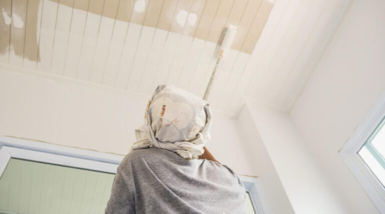 The Difference Between Ceiling Paint And Wall Paint: Everything Explained