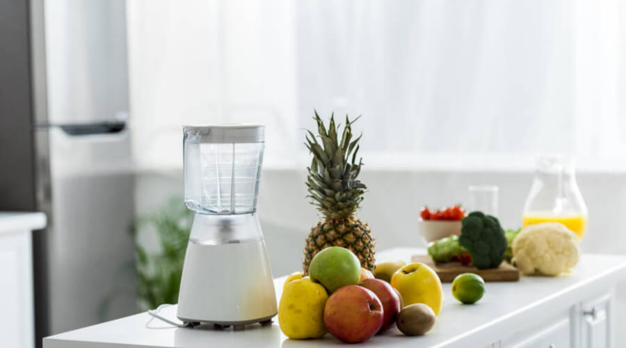 Factors To Consider Before Buying The Best Blender For Protein Shakes