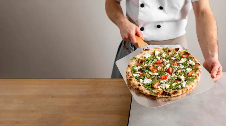 What To Look At Before Buying Pizza Peel