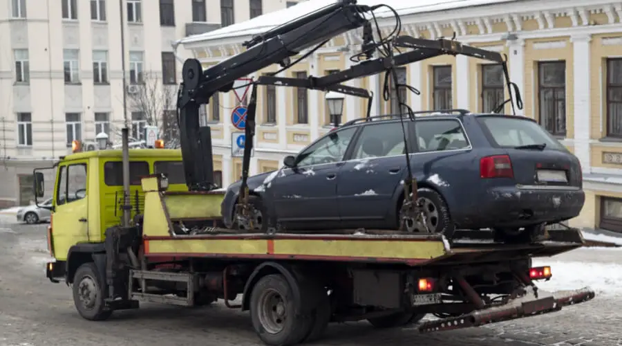 Some Reasons For Towing A Car From An Apartment Complex Without Notice