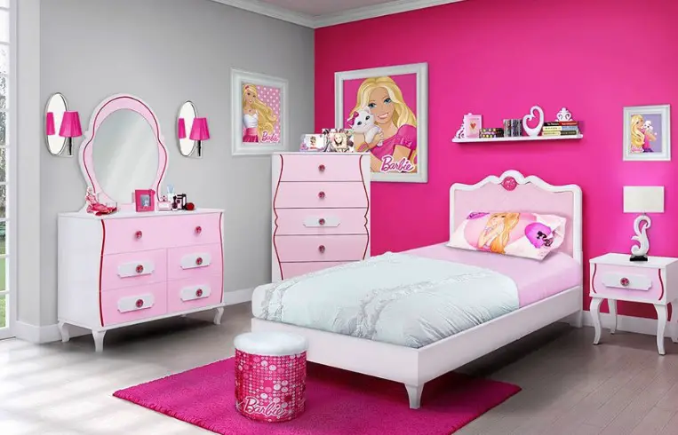 Girly room